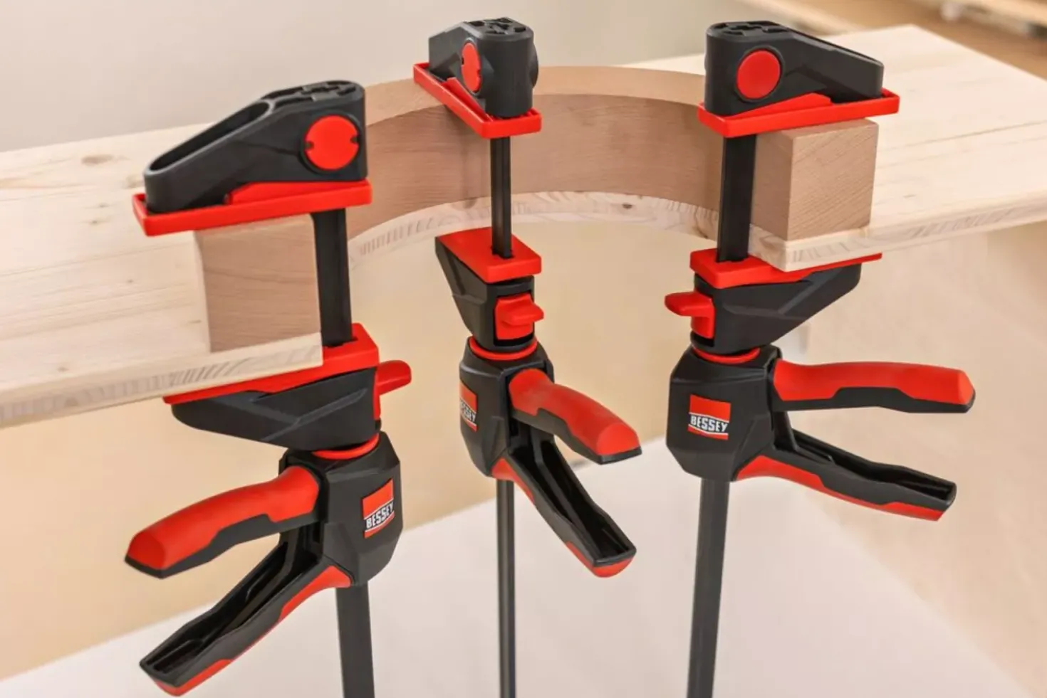 Bessey EZ360M-15 Eenhands Lijmtang - 150 x 60mm