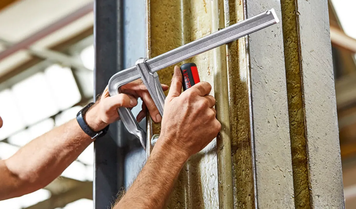 Bessey GZ60-12KG Lijmtang - Geheel Staal - 600 x 120mm - klapgreep