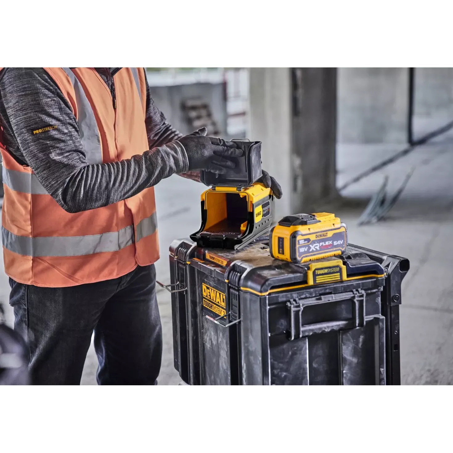 DeWALT DCAFVPS-XJ Powershift XR Flexvolt adapter