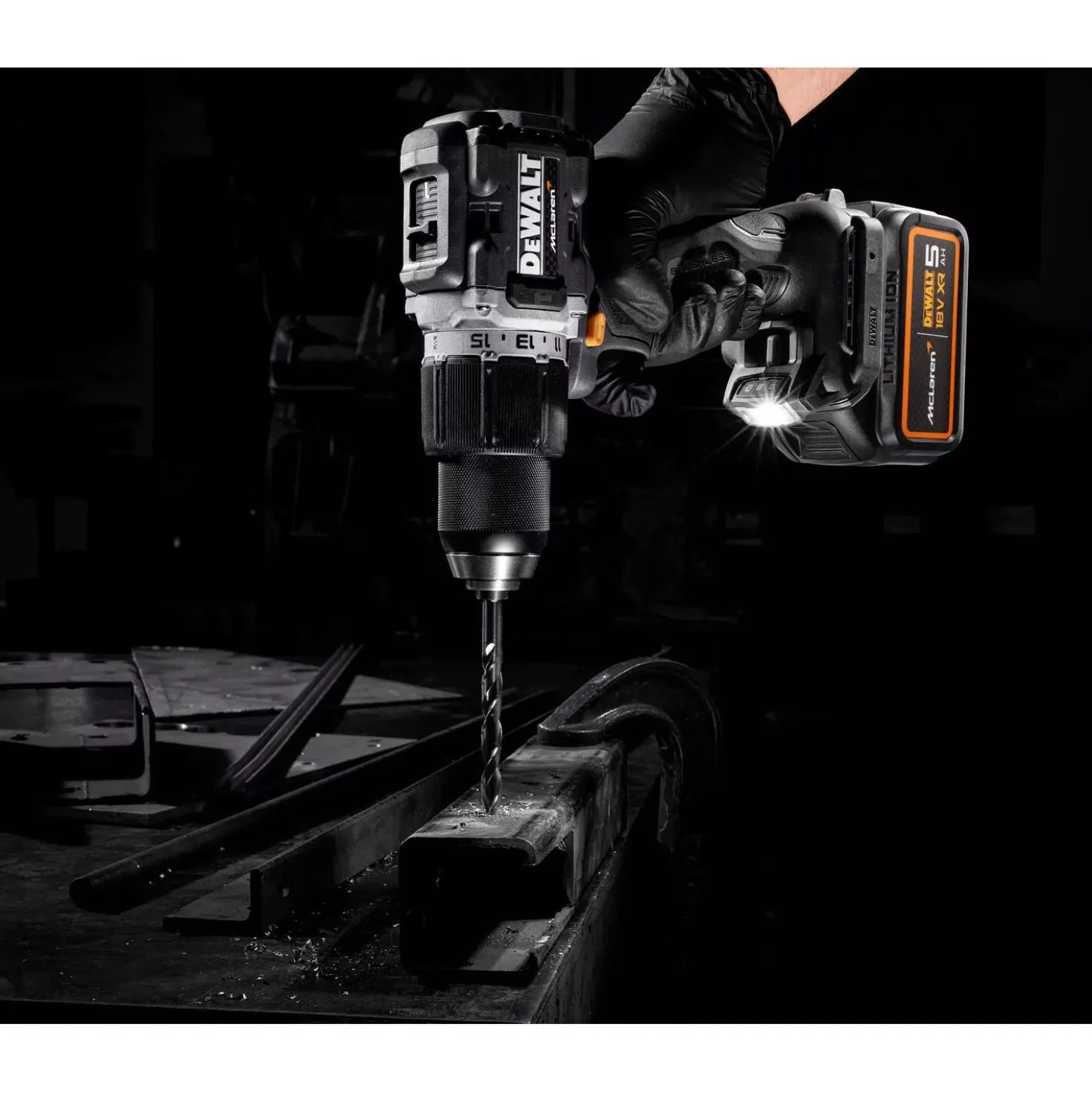 DeWALT DCD85MP2T-QW 18V Li-ion accu compacte klopboor-/schroemachine set (2x 5.0Ah accu) in TSTAK - McLaren edition