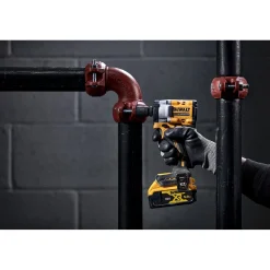 DeWALT DCF921P2LRT-QW 18V Li-ion accu compact slagmoersleutel (2x 5.0Ah accu) in TSTAK - 406Nm - 1/2''