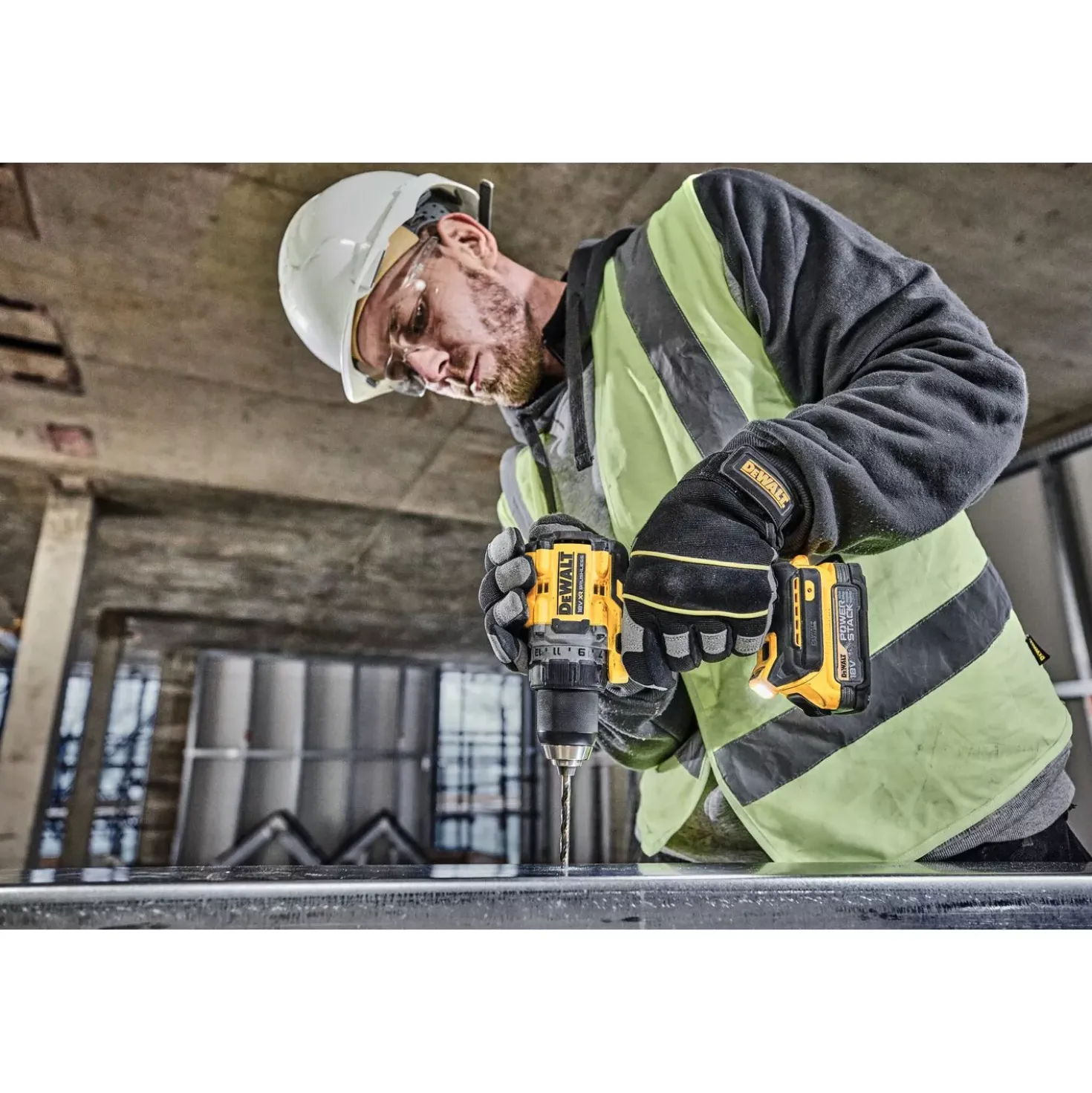 DeWALT DCK2051H2T-QW 18V Li-ion accu klopboormachine (DCD800N) & accu slagschroevendraaier (DCF850N) combiset (2x 5.0Ah accu) in TSTAK