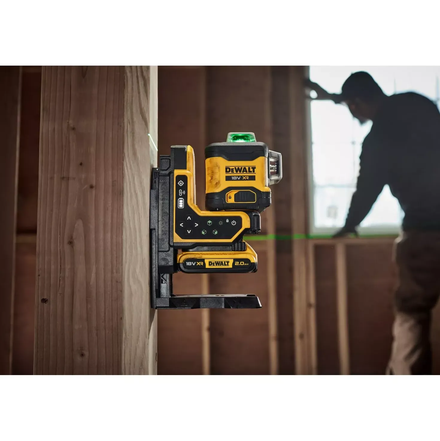 DeWALT DCLE34035D1-QW Kruislijnlaser in koffer - groen - 3 lijnen - 80m - IP54