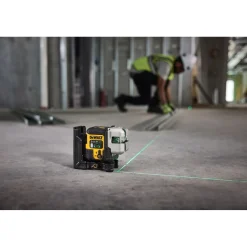 DeWALT DCLE14301GB-XJ Kruislijnlaser in tas - 3x 180° - groen - 30m - IP65
