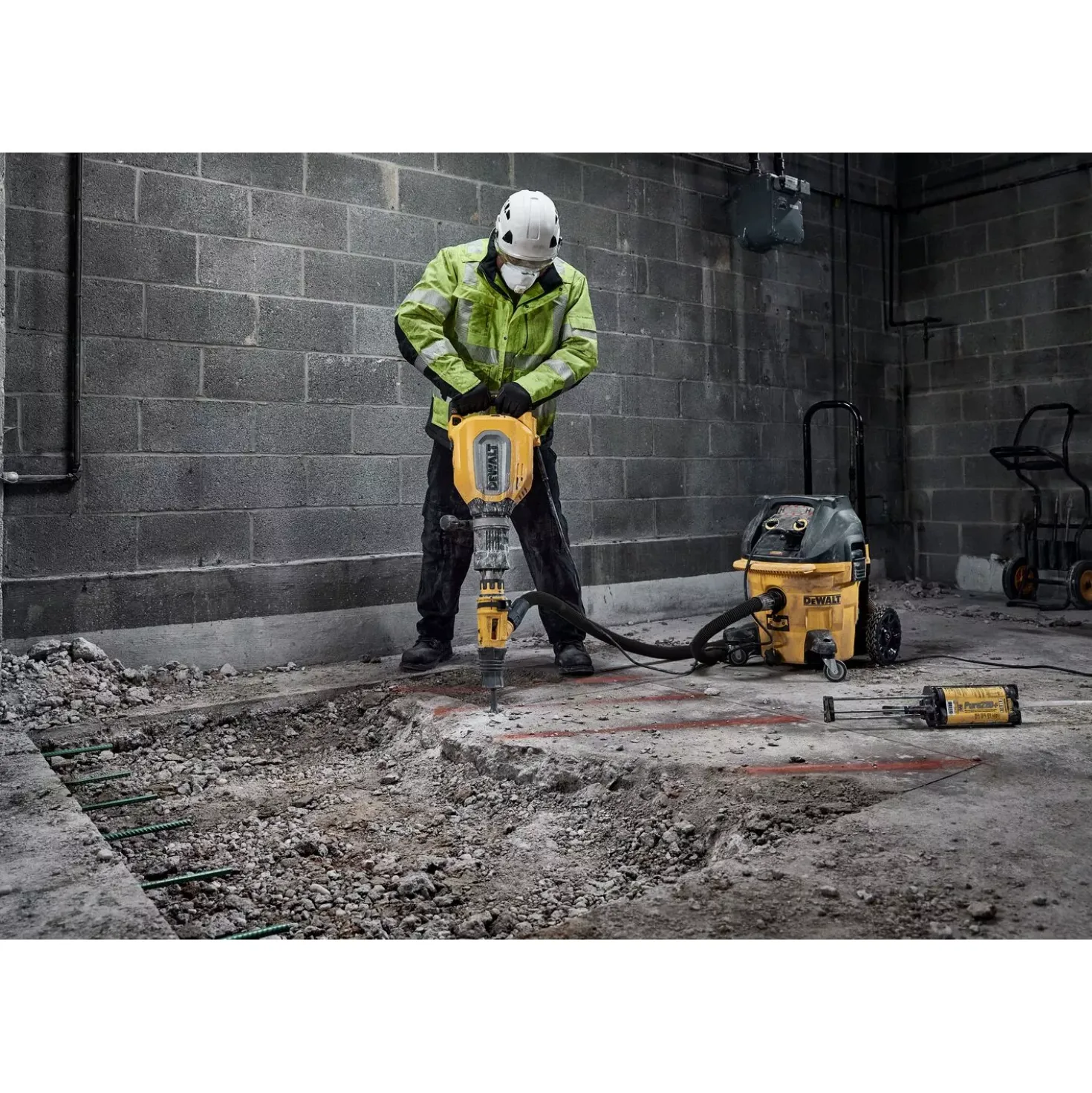 DeWALT D25911K-QS SDS-Max breekhamer - 27J - 1700W