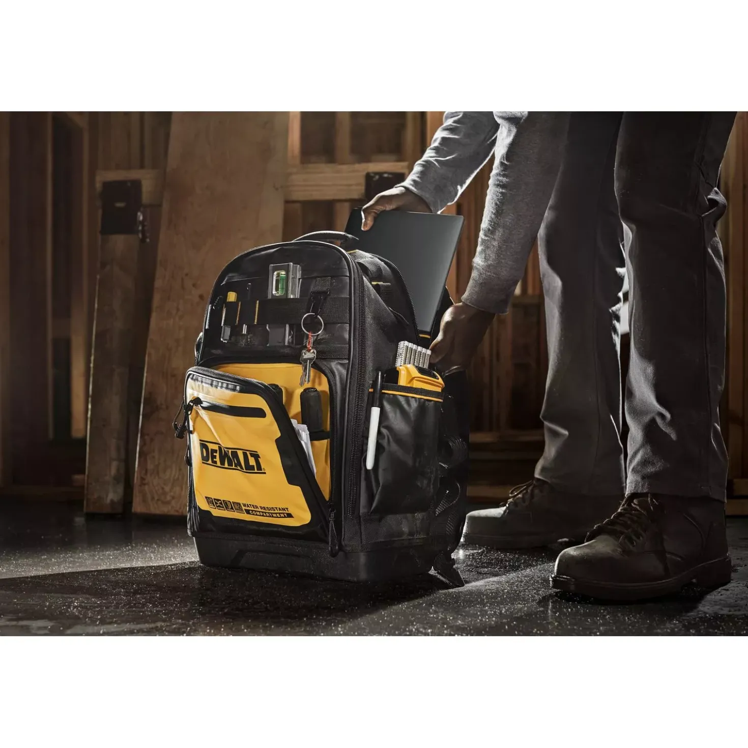 DeWALT DWST60102-1 Gereedschapsrugzak pro
