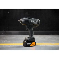 DeWALT X MCLAREN DCF99MP2T-QW 18V XR 1/2'' accu hoogkoppel slagmoersleutel set (2x 5.0Ah accu + lader)