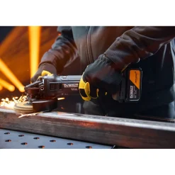 DeWALT X MCLAREN DCG45MP2T-QW 18V XR accu haakse slijper set (2x 5.0Ah accu + lader) - 125mm