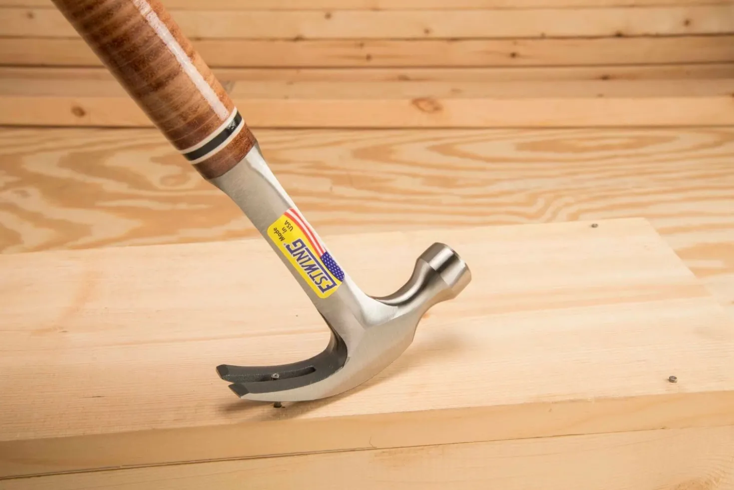 Estwing E16C Gebogen klauwhamer - leren handgreep