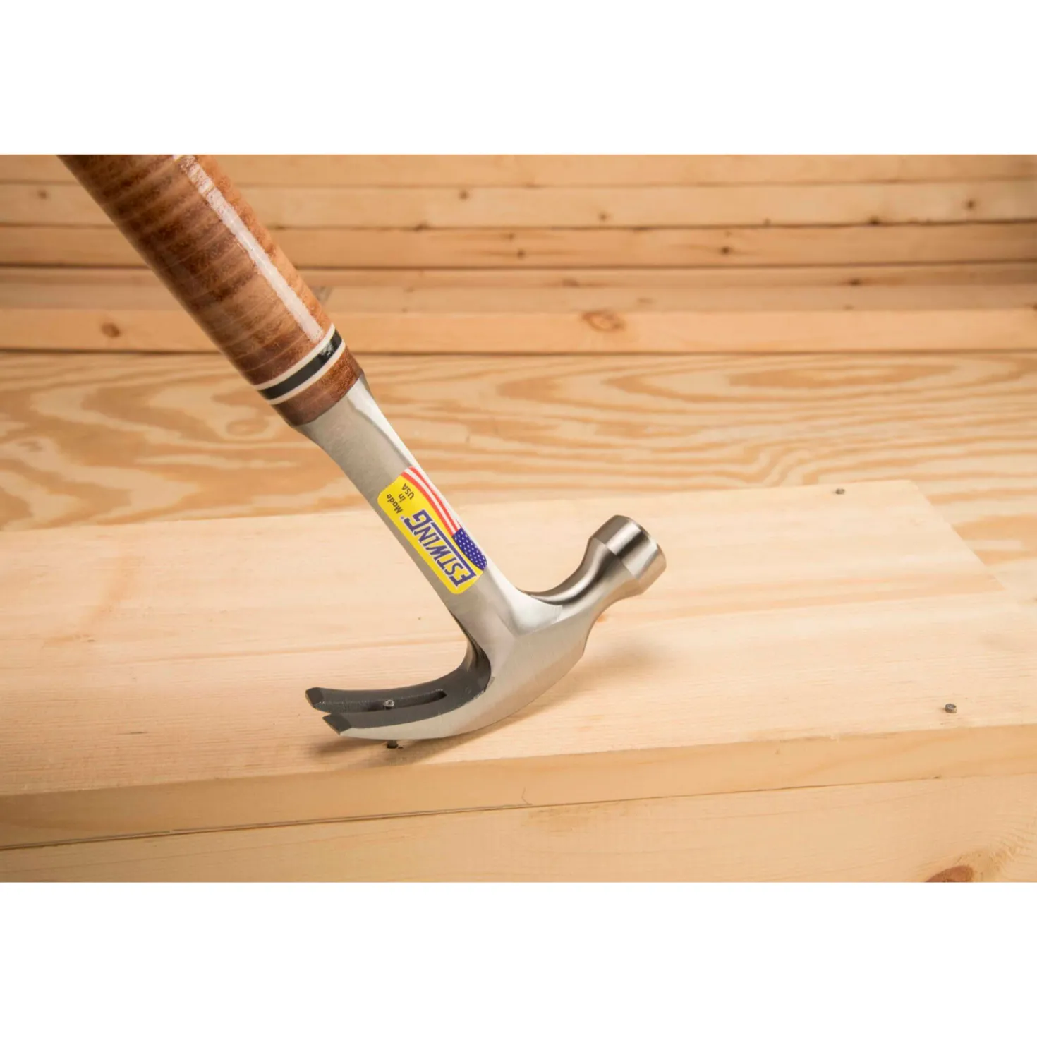 Estwing E20C Gebogen klauwhamer - leren handgreep
