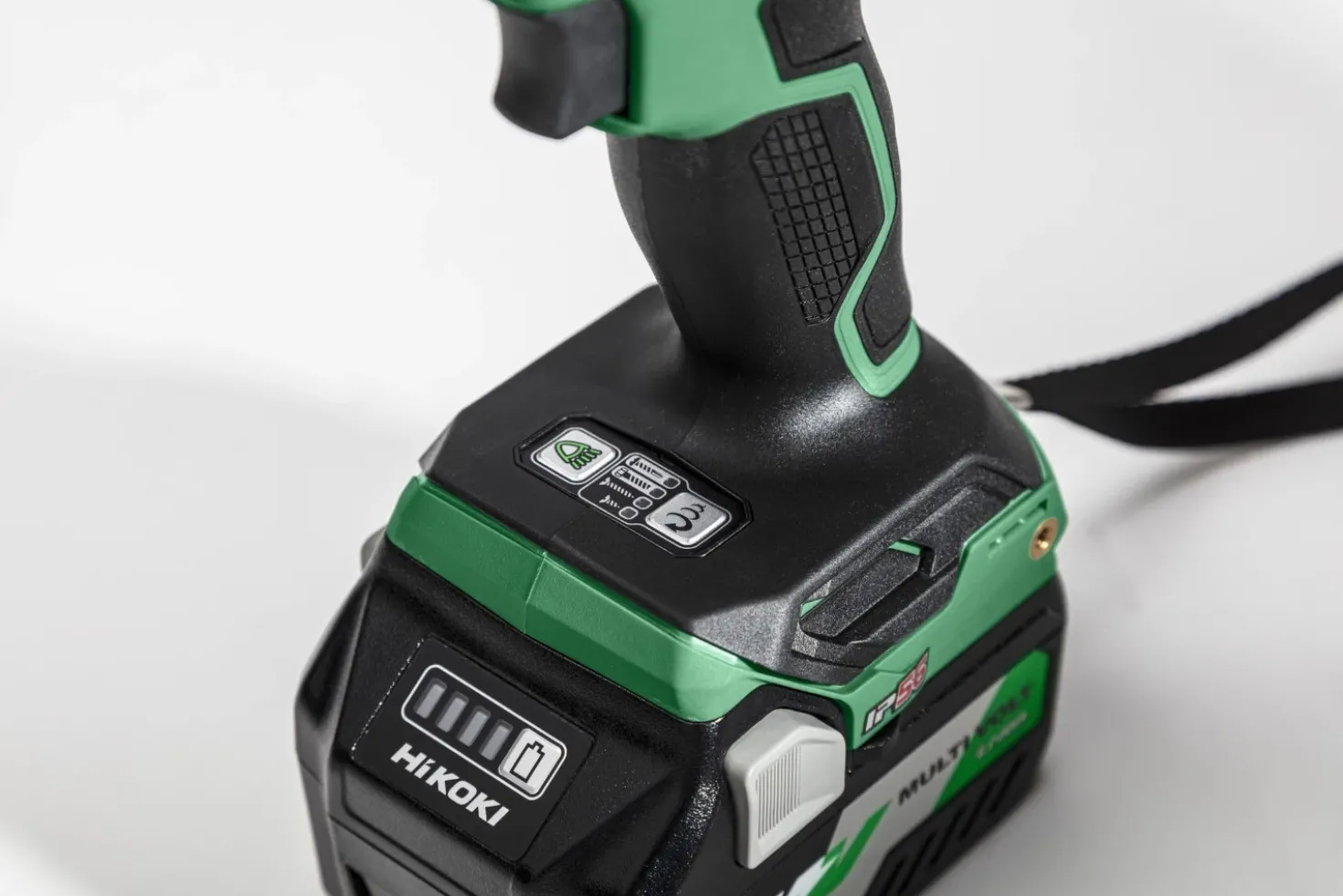 HiKOKI WH18DCWFZ Accu Slagschroevendraaier - 1/4" - 18V incl. 2x 5,0Ah accu's en lader in HSC II