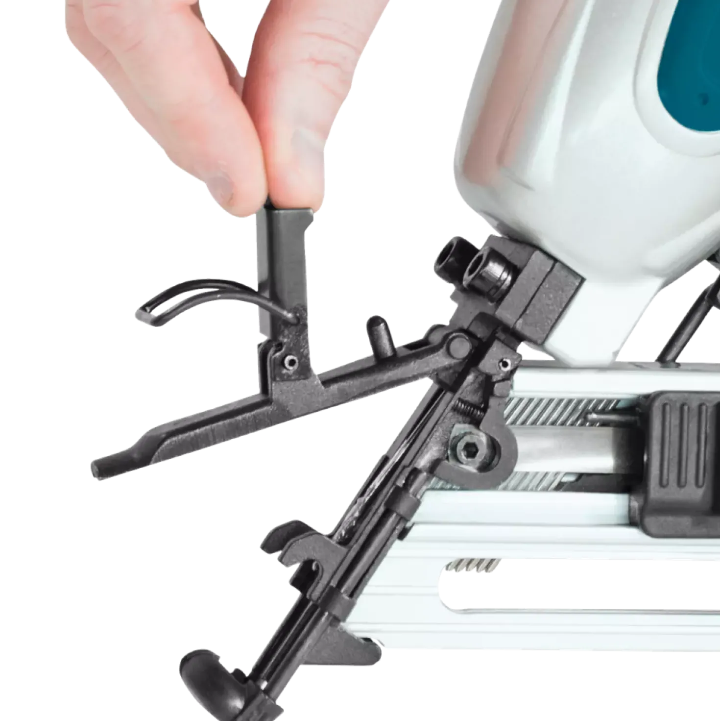Makita AF635 8 bar Brad tacker (15 Ga) in koffer - 32-64mm