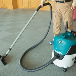 Makita VC2000L Bouwstofzuiger met 6-delige afzuigset - 1000W - L-klasse - 16L