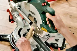 Metabo KGSV 72 XACT SYM Afkortzaag incl. onderstel (KSU 251) - 1800W - 216 x 30mm