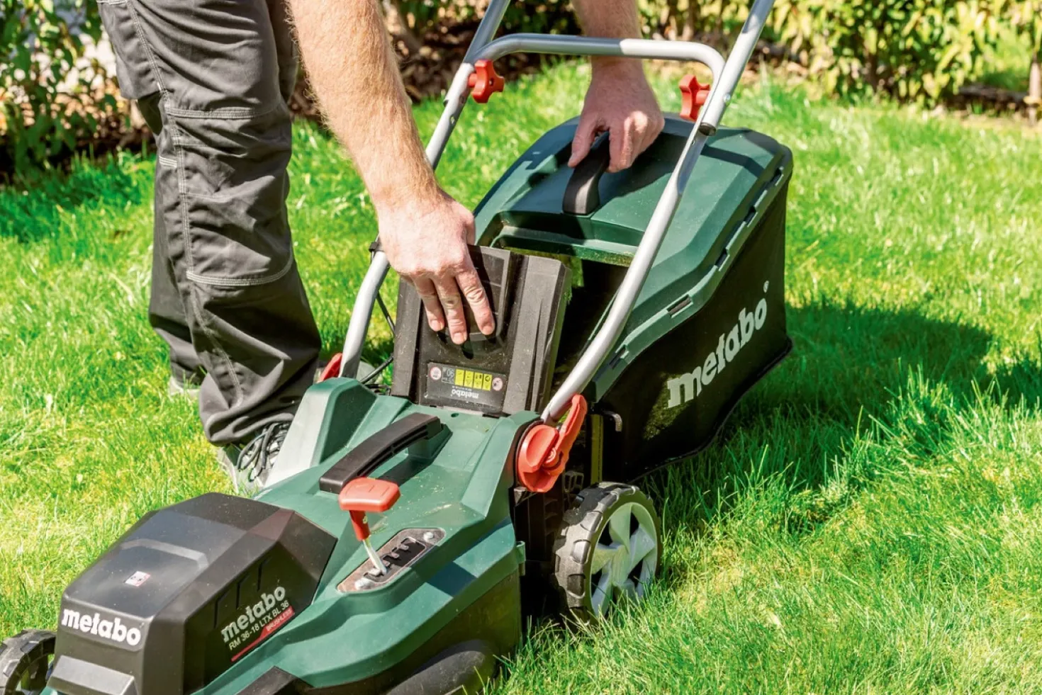 Metabo RM 36-18 LTX BL 36 18V Li-Ion Accu-grasmaaier set (2x 5.2Ah) - 36cm
