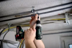 Metabo SB 18 L 18V Li-ion accu klopboor-/schroefmachine set (2x 2.0Ah accu) in MetaBox - 60Nm
