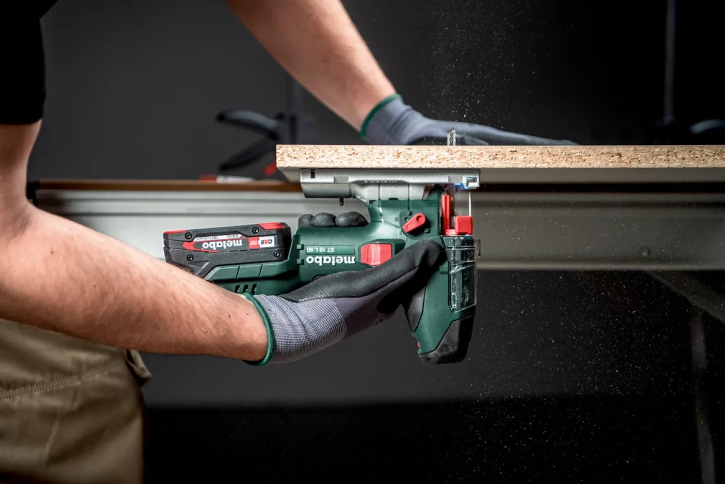 Metabo ST 18 L 90 18V Li-ion accu decoupeerzaag body - T-greep