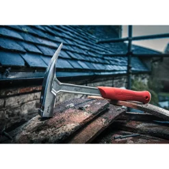 Milwaukee 4932493655 Dakdekkershamer - SHOCKSHIELD handgreep - 750 gram