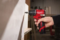 Milwaukee M12 BLDDRC-202C 12V Li-ion accu boor-/schroefmachine set (2x 2.0Ah accu) in koffer - 40Nm