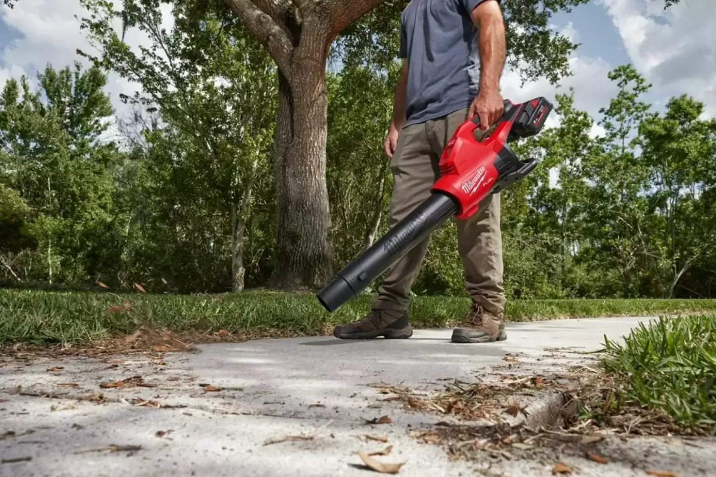 Milwaukee M18 F2BL-0 2x18V Li-ion accu bladblazer body - 233km/h