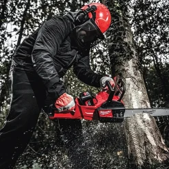 Milwaukee M18 FPP2OPL13-802 18V Li-ion accu kettingzaag en bladblazer set (2x 8.0Ah accu)