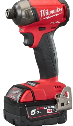 Milwaukee M18 FQID-501B 18V Li-ion accu slagschroevendraaier set (1x 5.0Ah accu) in tas