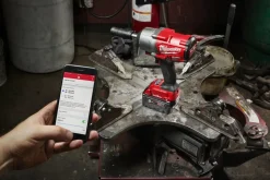 Milwaukee M18 ONEFHIWF12-502X ONE-KEY 18V Li-Ion accu Slagmoersleutel set (2x 5.0Ah accu) in HD Box - 1898Nm - koolborstelloos - 1/2"