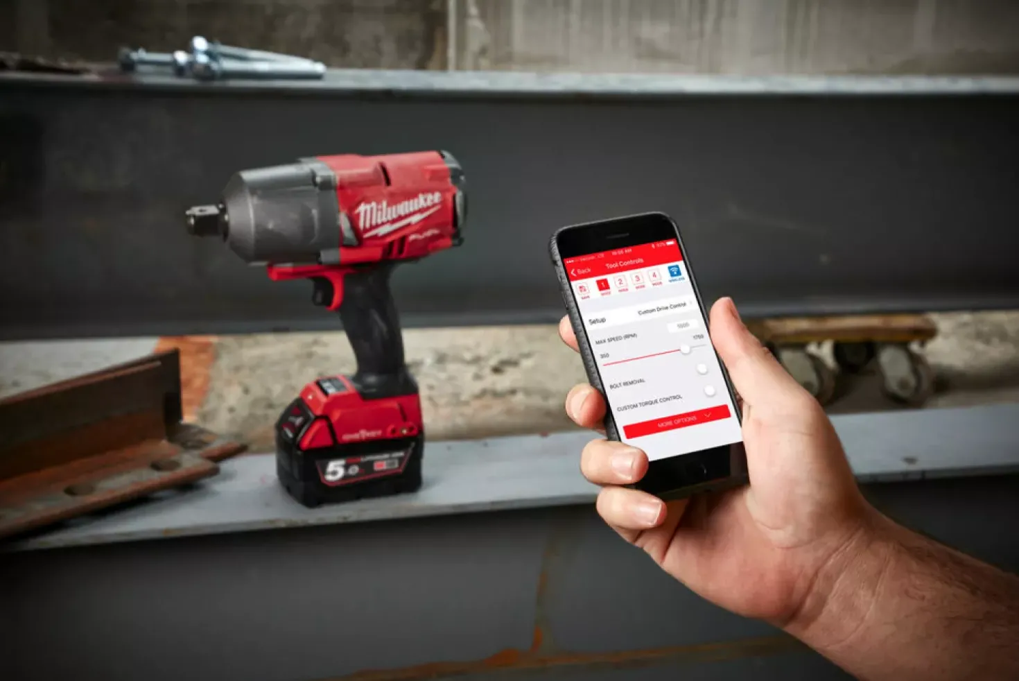 Milwaukee M18 ONEFHIWF34-502X 18V Li-Ion accu Slagmoersleutel set (2x 5,0Ah accu) in HD Box - 3/4" - 1624Nm
