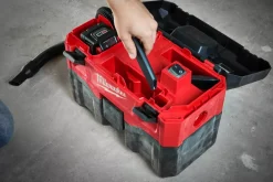Milwaukee M18 VC2-0 18V Li-Ion accu nat- en droogzuiger / stofzuiger body - L-klasse- 7,5L