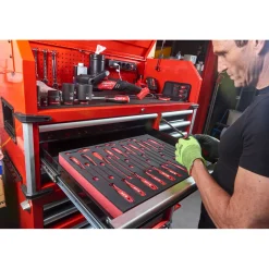 Milwaukee 4932478852 TOOLGUARD Stalen gereedschapswagen met 10 lades - 46˝ / 117 cm