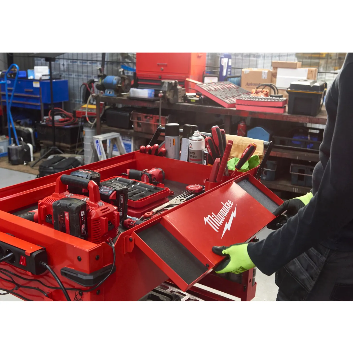 Milwaukee 4932478856 TOOLGUARD Stalen gereedschapswagen - 40˝ / 102 cm