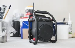 PerfectPro UBOX 400R2 Bouwradio - FM RDS / DAB+ - AUX-in - bluetooth - werkt op netstroom en batterij