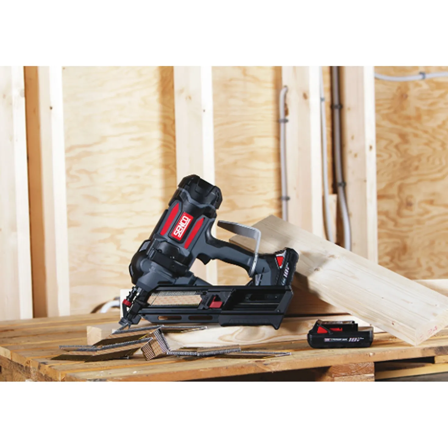 Senco F-35XP 18V Li-Ion accu tacker set (2x 3,0Ah) in koffer