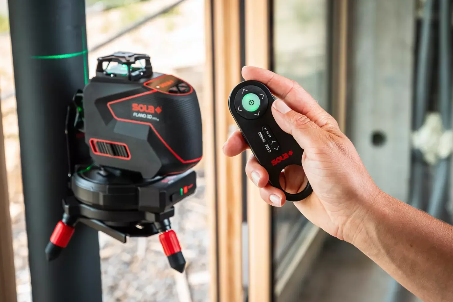 Sola PLANO 3D Green RCB Set 360° Kruislijnlaser in koffer - 3 lijnen - groen - 30m - IP54