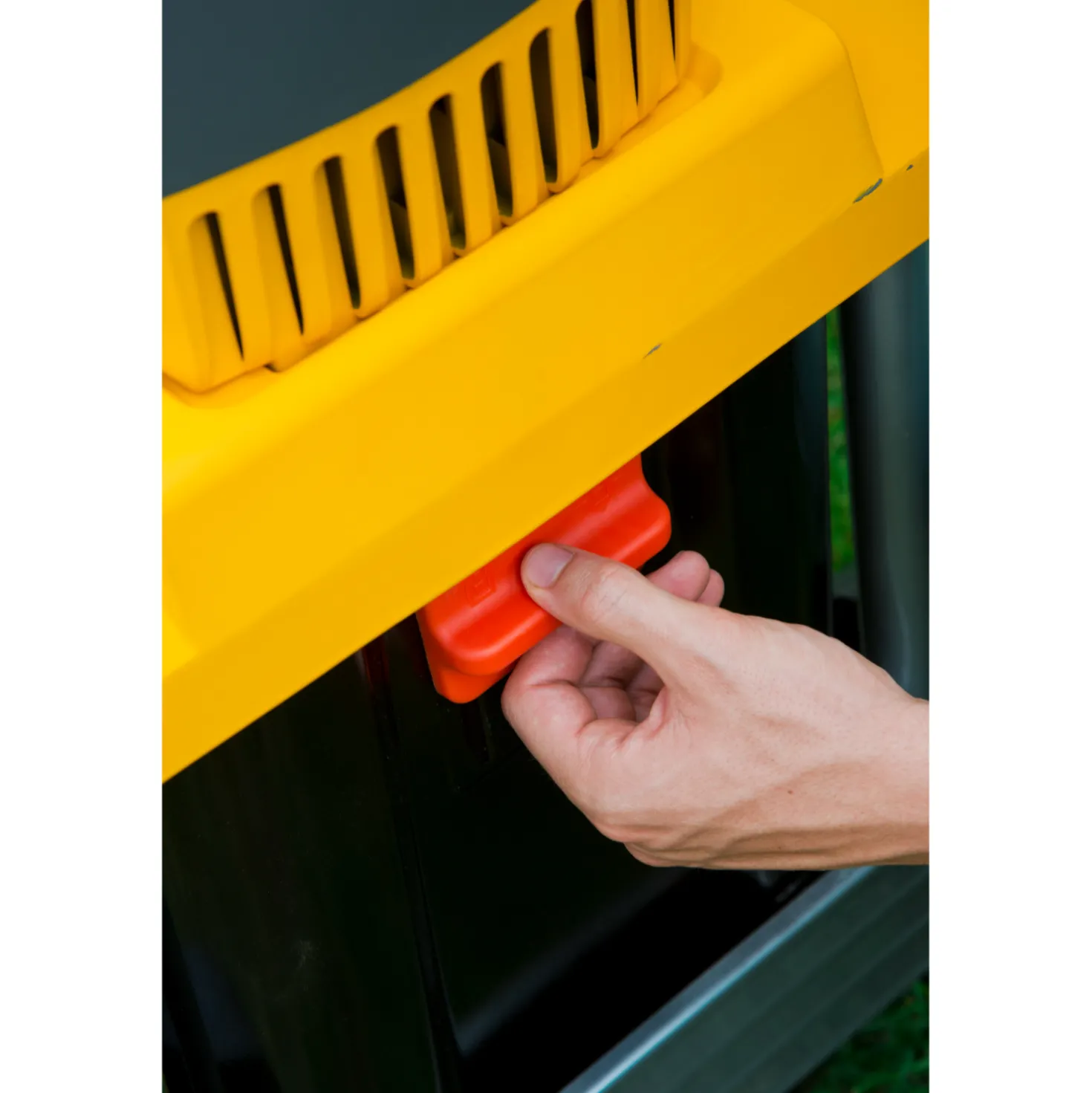 Stiga BIO SILENT 2500 elektrische hakselaar - 2500W