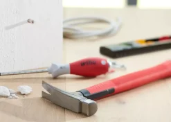 Wiha 42071 846-300E Elektricienshamer - 300 gram kopgewicht